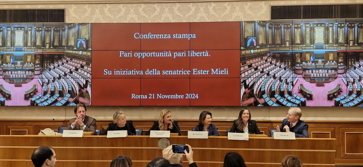 Donne, Roccella “Governo ha raddoppiato fondi per centri antiviolenza” Donne, Roccella “Governo ha raddoppiato fondi per centri antiviolenza”