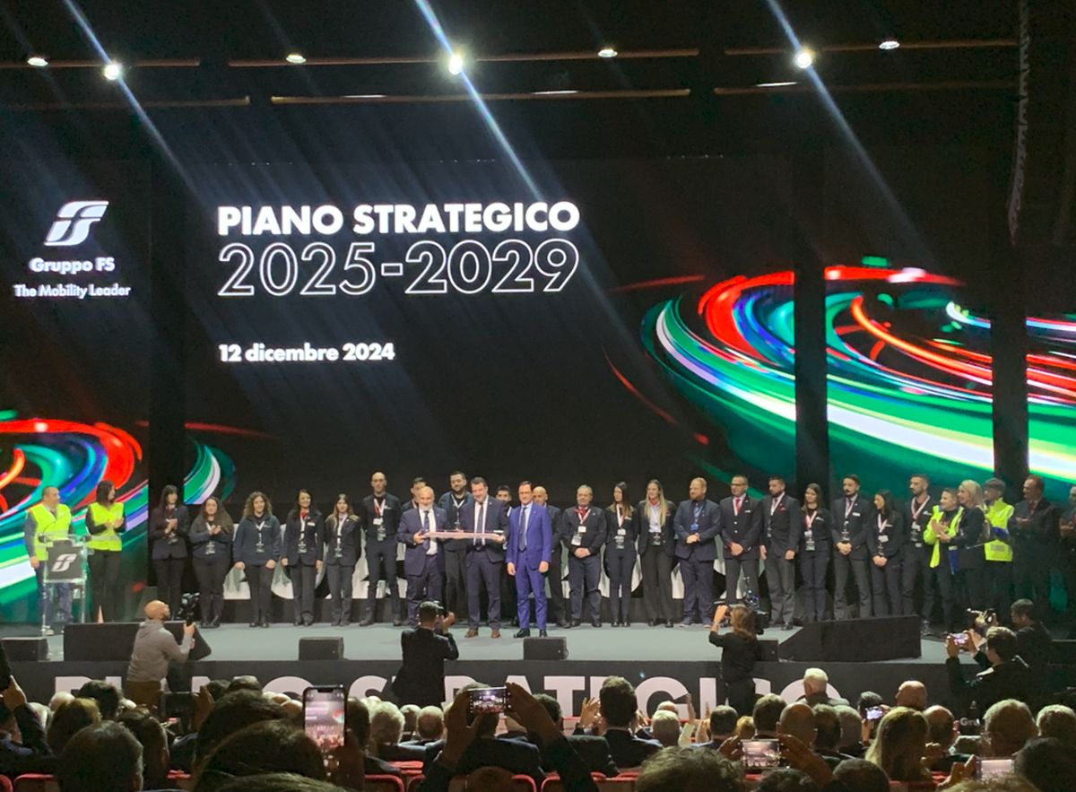 Piano Strategico Fs 2025-2029, 100 mld di investimenti in 5 anni Piano Strategico Fs 2025-2029, 100 mld di investimenti in 5 anni