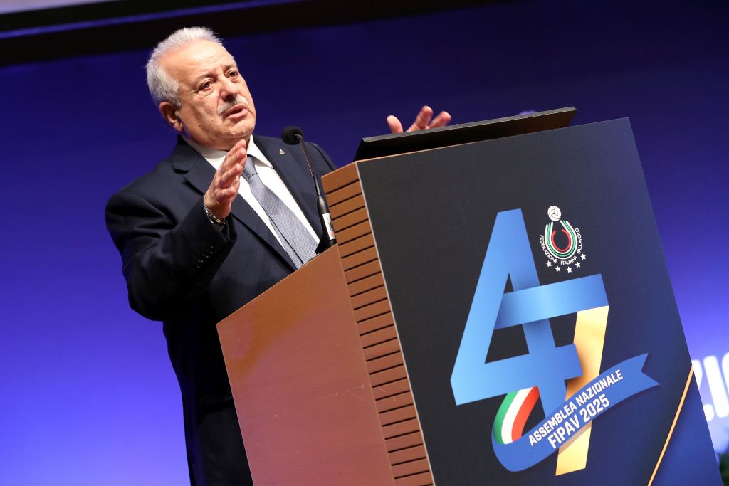 Manfredi rieletto presidente Federvolley per il quadriennio 2025/2028 Manfredi rieletto presidente Federvolley per il quadriennio 2025/2028
