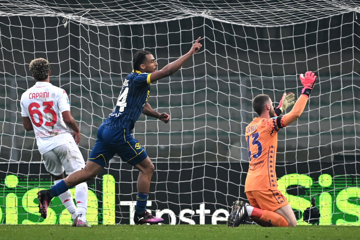 Bernede al 95°, il Verona batte 1-0 la Fiorentina Bernede al 95°, il Verona batte 1-0 la Fiorentina
