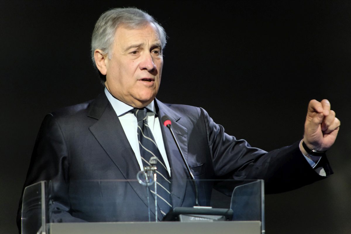 Ucraina, Tajani “Momento delicato, servono prudenza e nervi saldi” Ucraina, Tajani “Momento delicato, servono prudenza e nervi saldi”