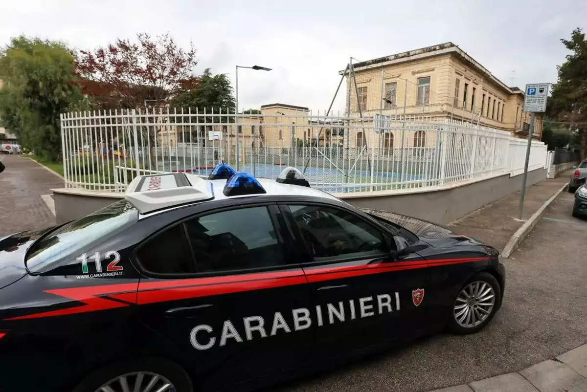 Preparava ordigni e istigava al terrorismo, giovane arrestato a Bolzano Preparava ordigni e istigava al terrorismo, giovane arrestato a Bolzano