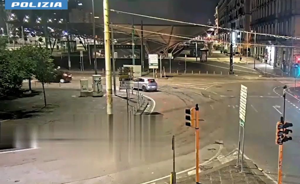Omicidi con modalità mafiose, arresti nel quartiere Sanità a Napoli Omicidi con modalità mafiose, arresti nel quartiere Sanità a Napoli