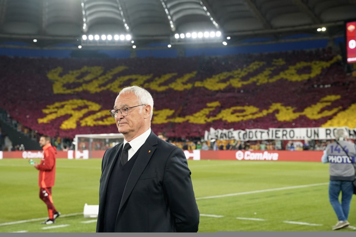 Ranieri “Ringrazio i tifosi, la Roma ha dato e darà tutto” Ranieri “Ringrazio i tifosi, la Roma ha dato e darà tutto”