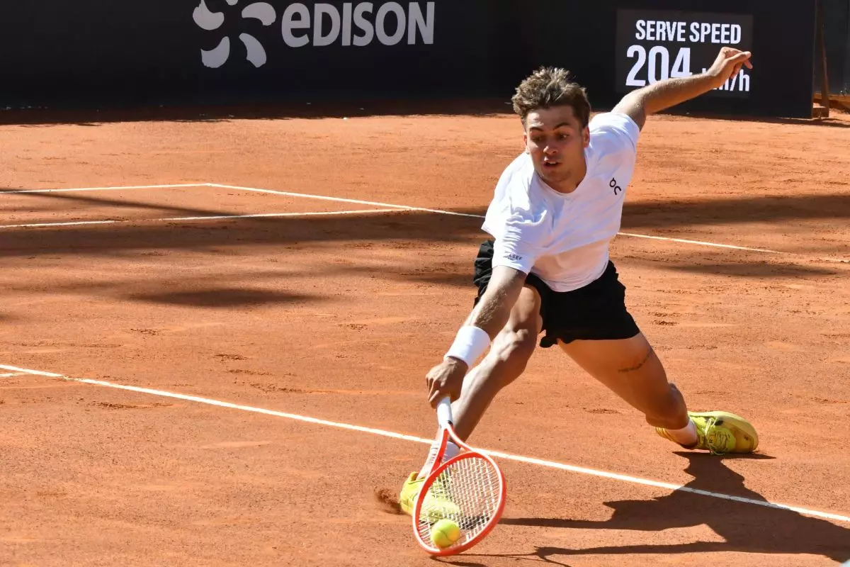 Cobolli batte Rublev e vince l’Atp 500 di Amburgo Cobolli batte Rublev e vince l’Atp 500 di Amburgo