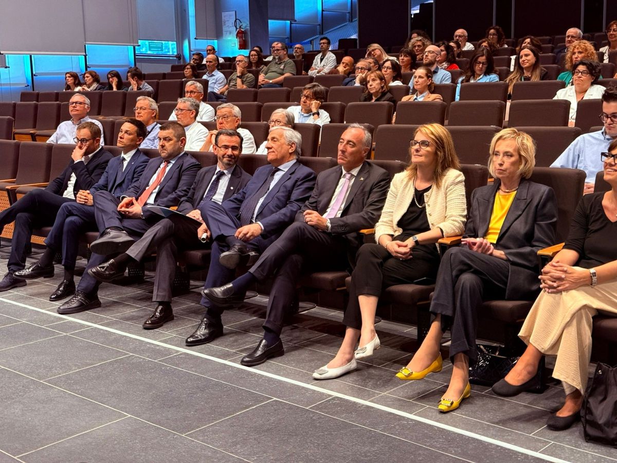 Tajani lancia da Bergamo la Rete Italiana Obesità Tajani lancia da Bergamo la Rete Italiana Obesità