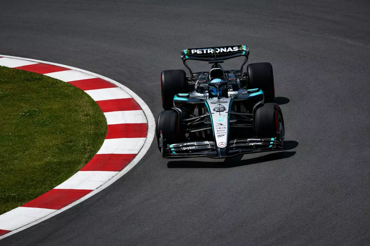 Verstappen e Russell più veloci nelle libere in Canada, Leclerc a muro Verstappen e Russell più veloci nelle libere in Canada, Leclerc a muro