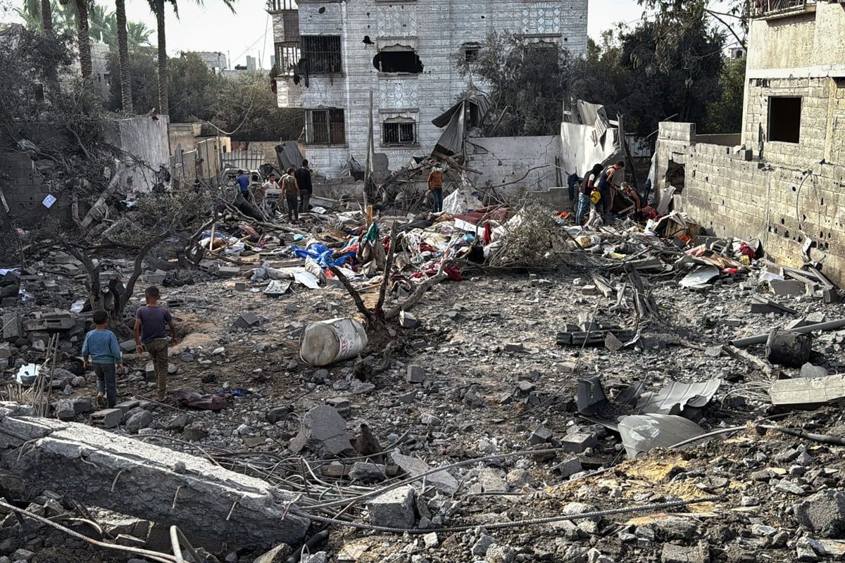 Sì di Hamas ad avviare colloqui per tregua a Gaza Sì di Hamas ad avviare colloqui per tregua a Gaza