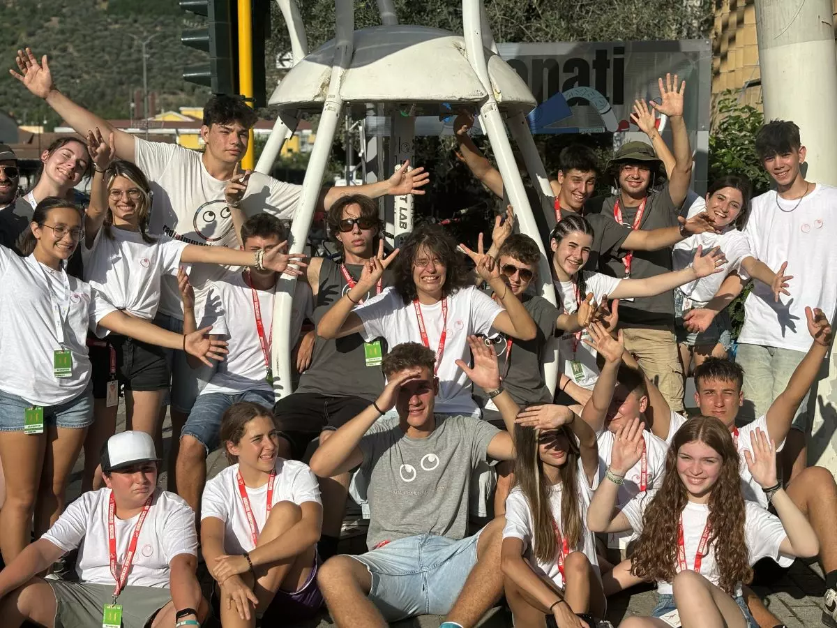 Radioimmaginaria racconta l’estate degli adolescenti al Giffoni Radioimmaginaria racconta l’estate degli adolescenti al Giffoni
