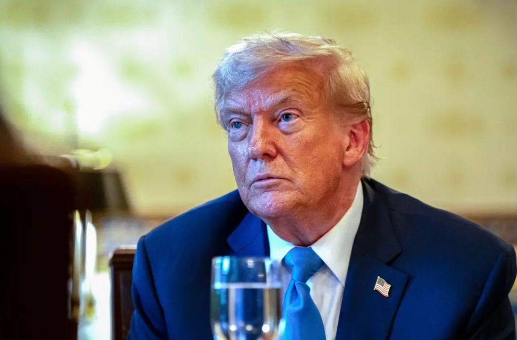 Trump schiera due sottomarini nucleari dopo “provocazioni” Medvedev Trump schiera due sottomarini nucleari dopo “provocazioni” Medvedev