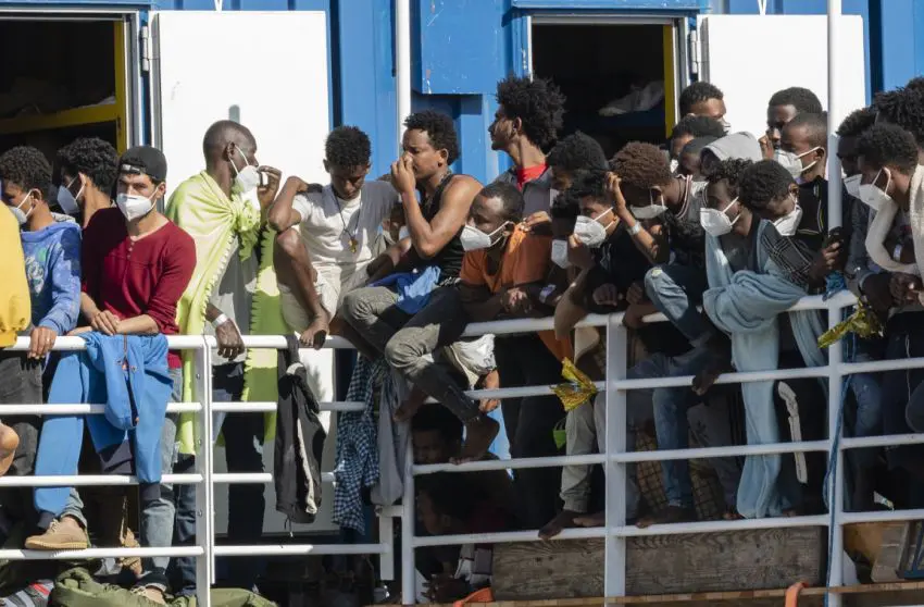 Immigrazione, a luglio arrivi via mare in calo Immigrazione, a luglio arrivi via mare in calo