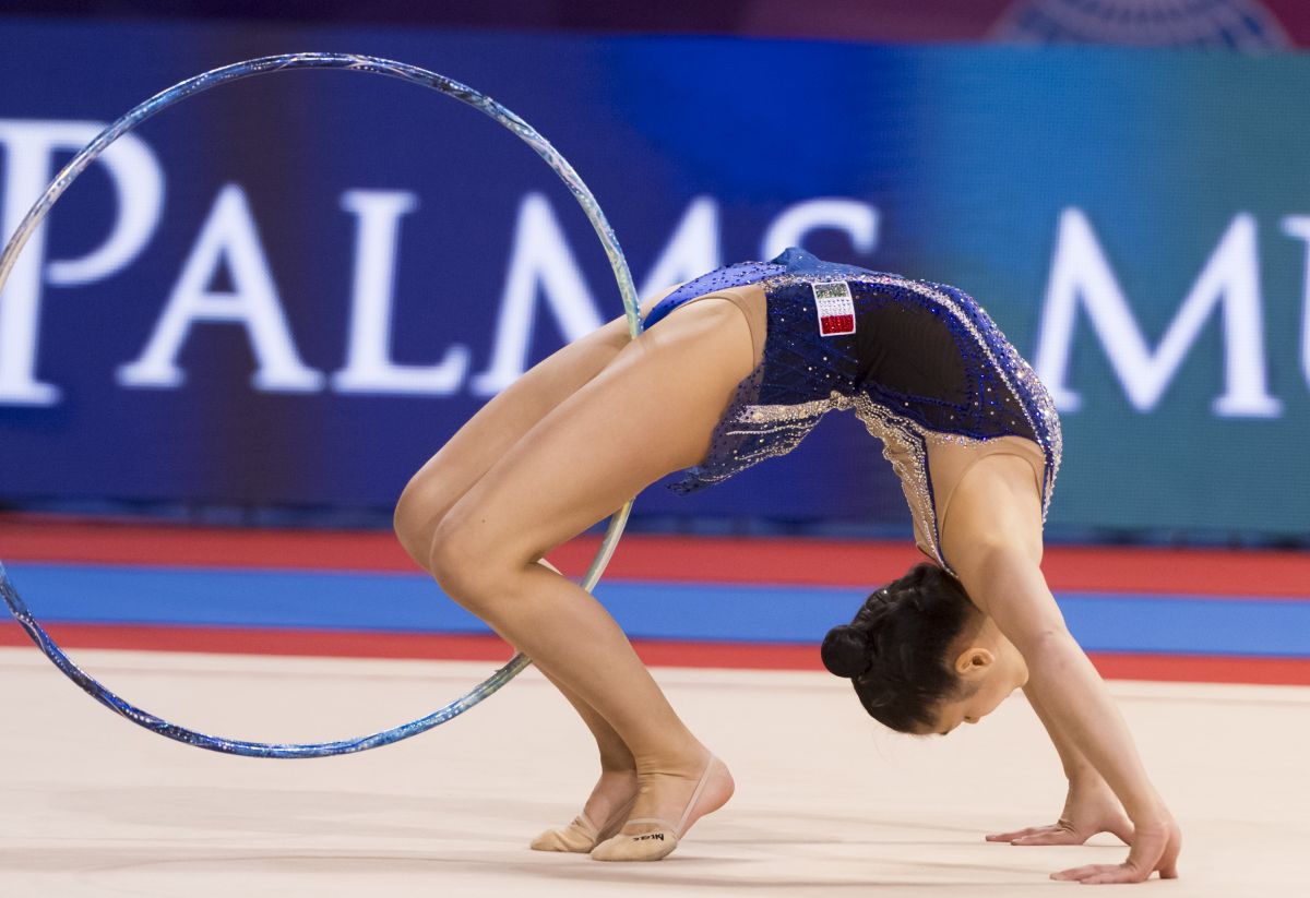 Raffaeli brilla ai Mondiali: oro nel cerchio, bronzo alla palla Raffaeli brilla ai Mondiali: oro nel cerchio, bronzo alla palla