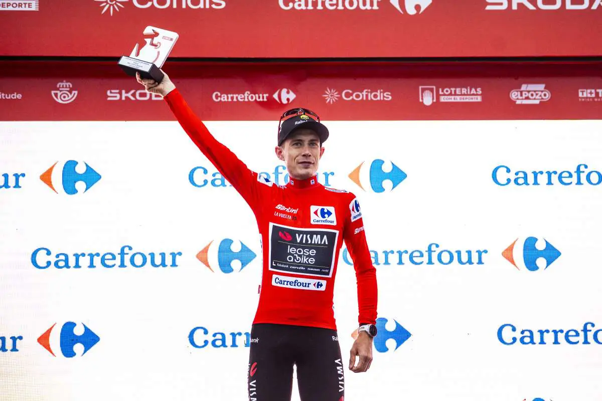 Alla Vuelta Vine vince la 10^ tappa, Vingegaard torna in rosso Alla Vuelta Vine vince la 10^ tappa, Vingegaard torna in rosso