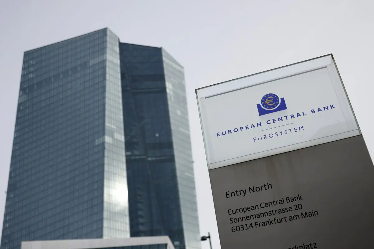 Bce, i tassi d’interesse restano invariati