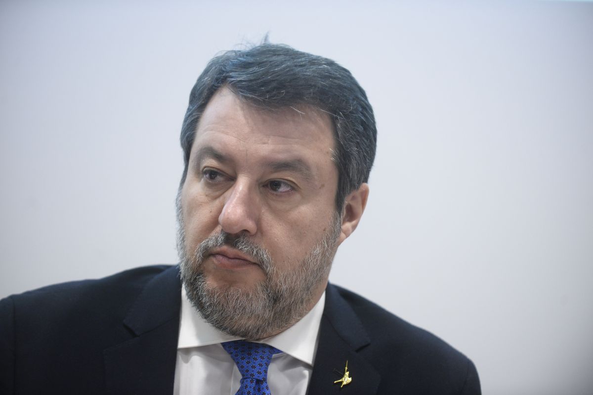 Salvini “Il centrodestra unito vince e la Lega cresce” Salvini “Il centrodestra unito vince e la Lega cresce”