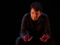 ‘Fare un fuoco’ di Luigi D’Elia apre sabato la stagione teatrale del Teatro Troisi di Nonantola