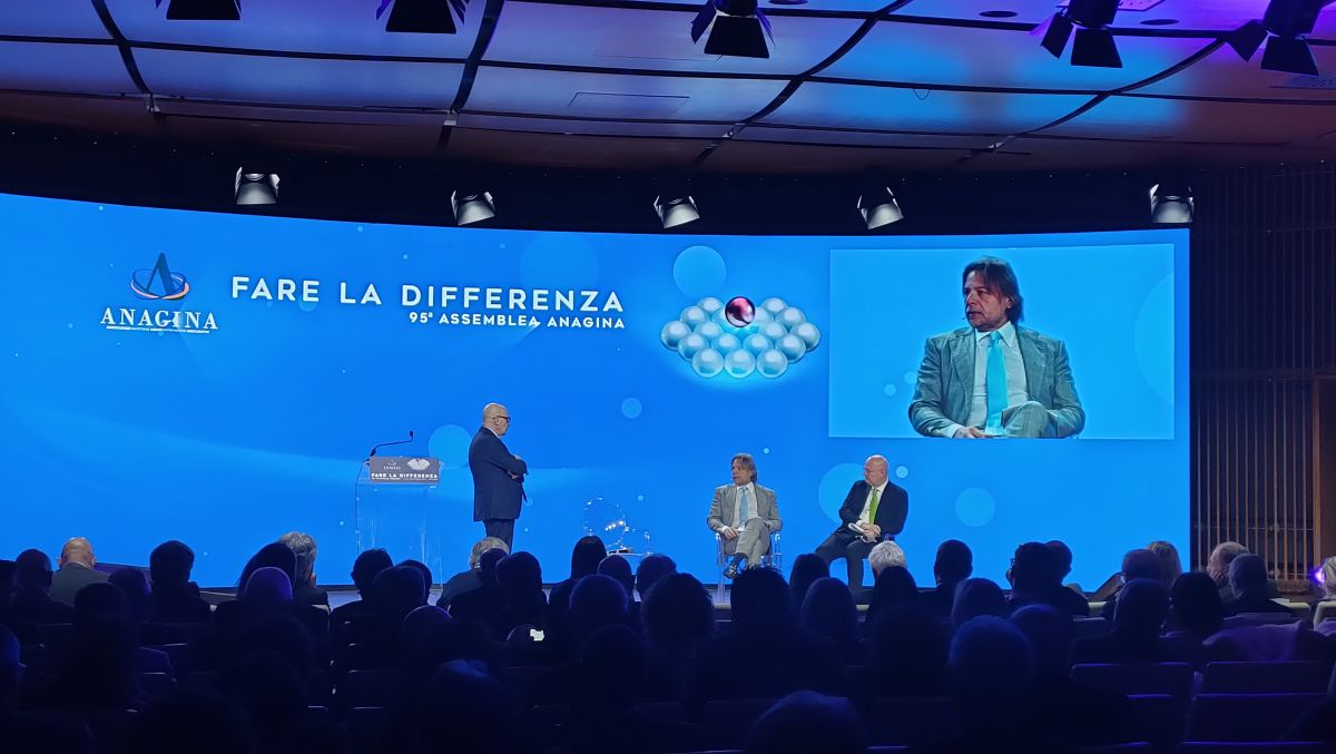 Assicurazioni, Anagina punta su IA e nuove polizze contro i rischi climatici