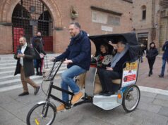 Bologna: i due Matteo, Lepore e Zuppi, insieme nella Befana di solidarietà per la Casa dei Risvegli Luca De Nigris