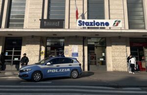 Controlli interforze coordinati dalla Polizia di Stato in zona stazione “Storica” a Reggio Emilia