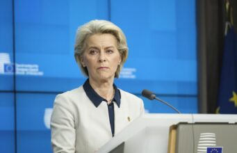 Von der Leyen “Ue al fianco iraniani che chiedono libertà”
