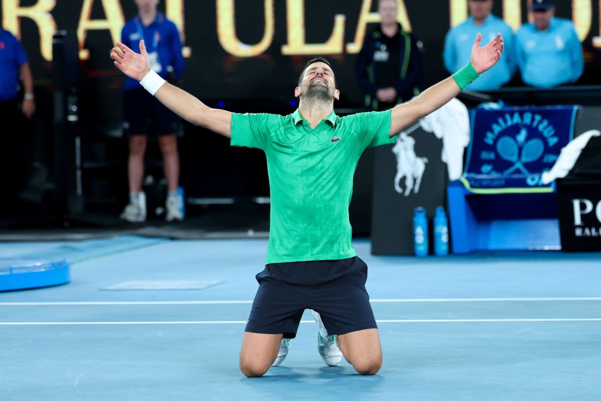 Djokovic batte Sinner al quinto e vola in finale in Australia