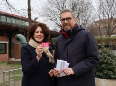 Mobilità, arriva a casa dei bolognesi la prima carta digitale ricaricabile per viaggiare in bus