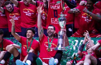 La EA7 Milano vince la Coppa Italia di basket, Tortona ko in finale