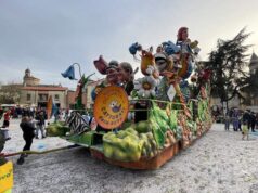 a scuderia Olimpia 2 vince l’edizione 2026 del Carnevale con il carro “I catturati dalla rete”