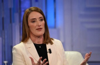 Iran, Metsola “Soluzione non militare ma diplomatica”