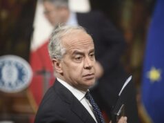 Migranti, Piantedosi “Nel primo trimestre 2026 arrivi -33%”