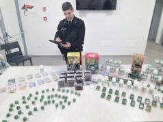 Al Pilastro i cittadini chiedono aiuto ai carabinieri: sequestrati diversi chili di hashish