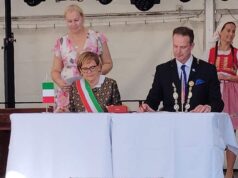 Delegazione di Hodonin a Vignola per la firma del Patto di Amicizia