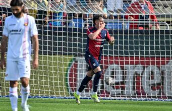 Sebastiano Esposito regala il successo al Cagliari: Cremonese ko 1-0