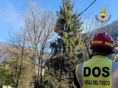 Alto Reno Terme, proseguono le operazioni di spegnimento dell’incendio boschivo