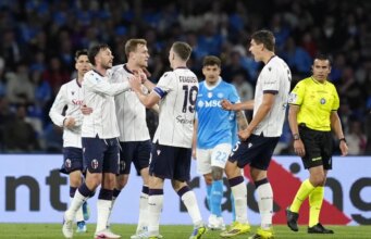 Napoli ko contro il Bologna, rinviata la qualificazione Champions