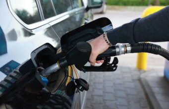 Dal Cdm nuovo decreto Carburanti, sconto sulle accise fino al 6 giugno