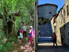 Grande partecipazione per la Camminata della Salute con Lilt, oltre 60 persone ai piedi della Pietra