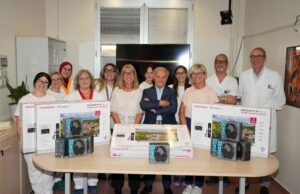 Donate 11 tv alla Pneumologia del Santa Maria Nuova