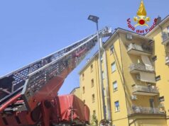Incendio della cappa aspirante di un ristorante in via Sardegna a Bologna