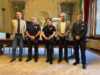 Reggio Emilia, sindaco e questore incontrano gli agenti della Polizia locale protagonisti del fermo del giovane sospettato di terrorismo