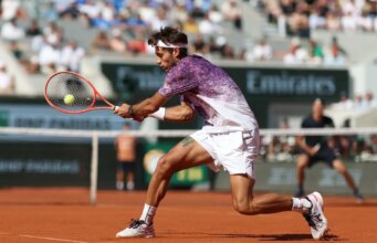 Cobolli cede al quinto set, il Roland Garros è di Zverev