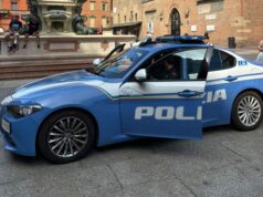 La Polizia di Stato di Bologna arresta un giovane che aveva tentato una truffa ai danni di un’anziana