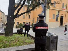 Reggio Emilia: spaccio in zona Teatro Valli, diciottenne arrestato dai carabinieri